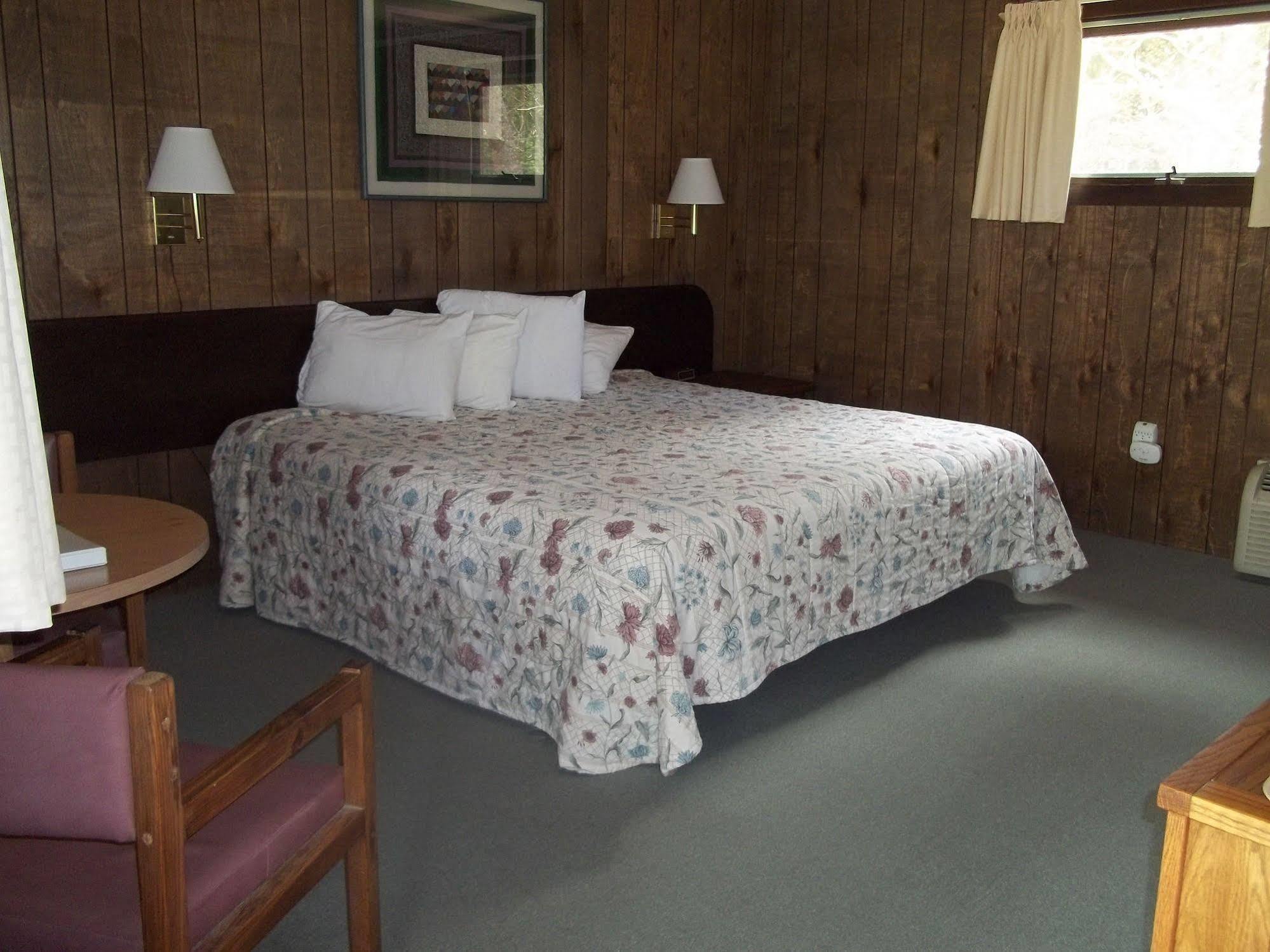 Wiscasset Woods Lodge Екстериор снимка